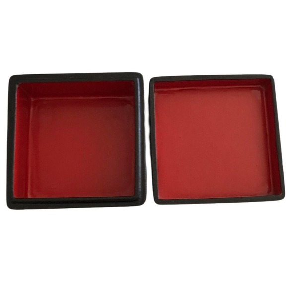 Vintage Russian USSR Lacquer Box Hand Painted 3'' W/ Signature - Picture 4 of 8